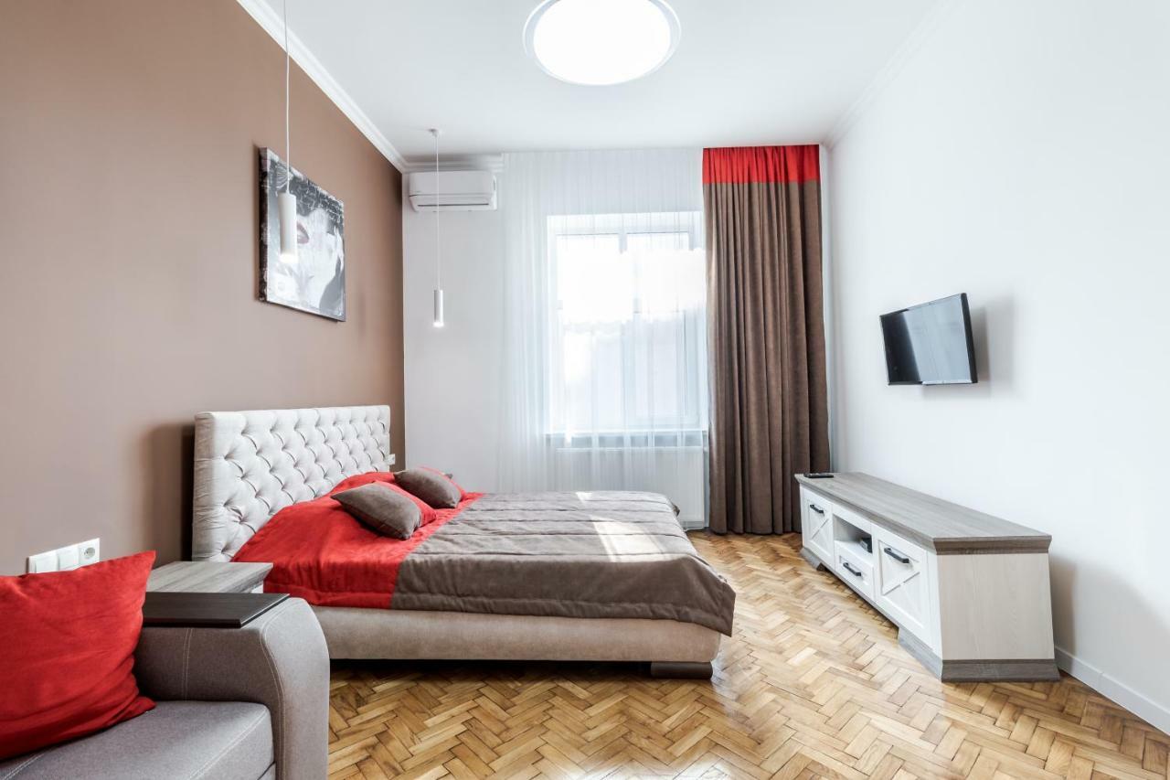 לבוב Inshiapartments On Liberty Avenue 2 מראה חיצוני תמונה