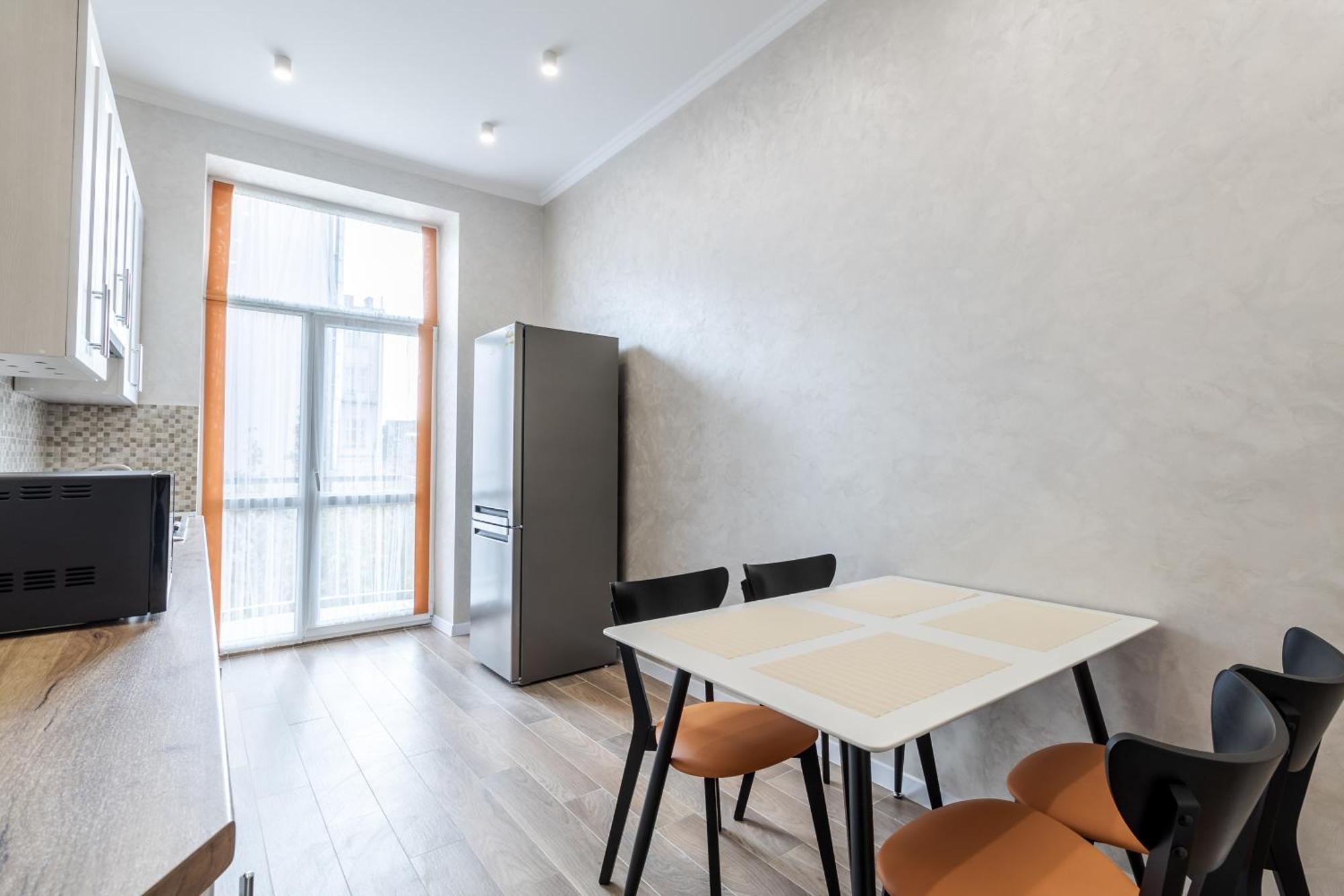 לבוב Inshiapartments On Liberty Avenue 2 מראה חיצוני תמונה
