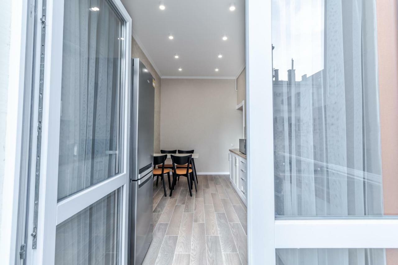לבוב Inshiapartments On Liberty Avenue 2 מראה חיצוני תמונה